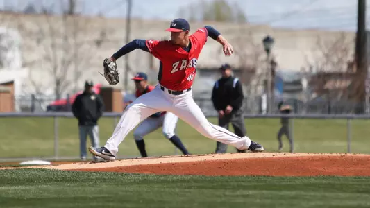 Justin Blatner delivers a pitch