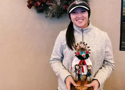 Quynn Duong poses with Silver Belle trophy