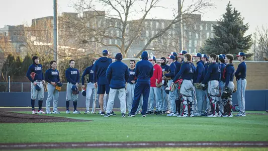 baseball team huddle photo 2025