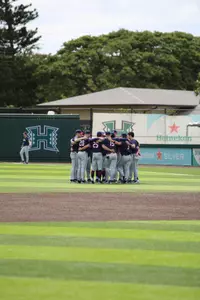 Team Huddle Hawaii