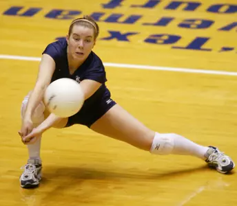 Senior libero Jessica Vesey has been named team captain for the 2005 Colonials.