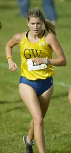 Senior Lindsay Blum finished 16th in 24:59.15 to lead the women's team at the 6K Salty Sea Dog Invite, hosted by Navy.