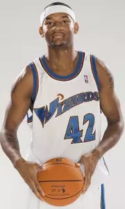 Mike Hall has signed a contract with the Washington Wizards.