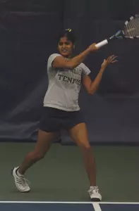 No. 2 seed Madhuri Jha (5-6) won her match in straight sets