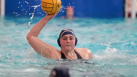 Mia Rosenblatt makes the pass.