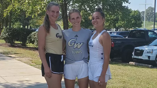 Stella Wiesemann, Katarina Marinkovkj and Alexandra Vesikallio at the ITA Atlantic Regionals