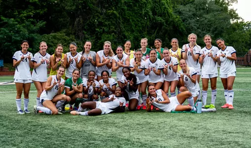 Women's Soccer Celebrates 4-0 Victory Over Temple