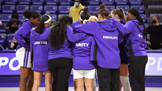 WBB Huddle