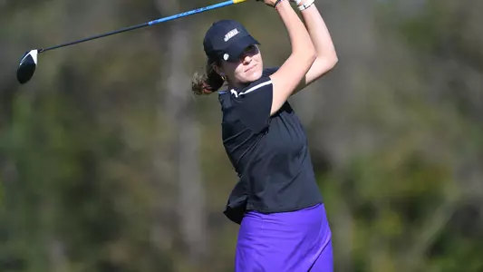 Carly Lyvers action