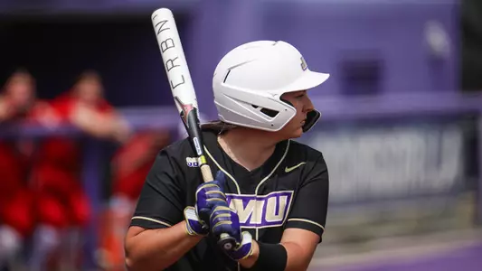 Lili Smith hitting