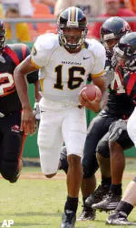 Senior Quarterback Brad Smith