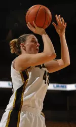 Senior Carlynn Savant finished with 19 points and 13 rebounds at Iowa State for her third double-double of the season.