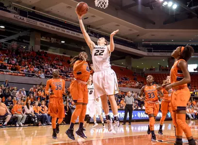 Jordan Frericks at Auburn 2016 1000 Point Club
