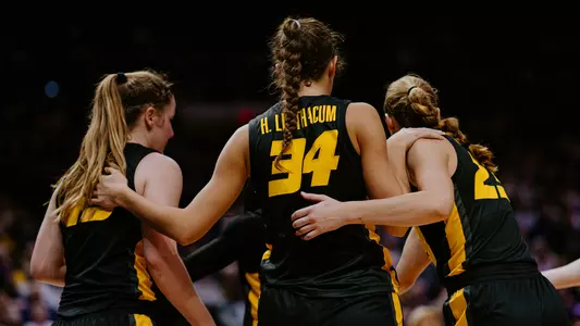 Hannah Linthacum, Hayley Frank