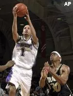 T.J. Parker and the 'Cats face Chicago State Saturday night.