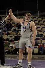 Sophomore Dustin Fox earned a second-tiebreaker win to give Northwestern a 19-16 victory over No. 3 Illinois Sunday.