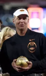 Mike Gundy announced the 2012 Oklahoma State football signing class.