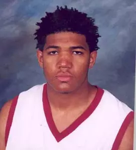 OWLS' VALIANT EFFORT FALLS SHORT AT ARIZONA STATE, 70-66 Image