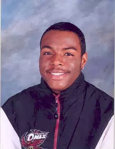 MEN'S TRACK AND FIELD PLACES FOURTH IN COVERT CLASSIC Image