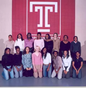 WOMEN'S TRACK &amp; FIELD COMPETES IN 110TH PENN RELAYS Image