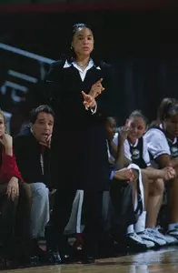 #21/20 WOMEN'S BASKETBALL TO TAKE ON HOST OREGON SATURDAY NIGHT Image