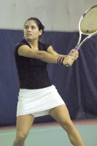 TEMPLE DOWNS GW, 4-3, IN WOMEN'S TENNIS Image