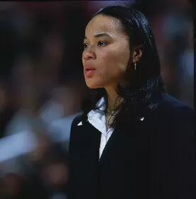 TEMPLE'S BALANCED OFFENSE EARNS THE OWLS A 61-51 WIN OVER ST. JOE'S IN A-10 QUARTERFINALS Image