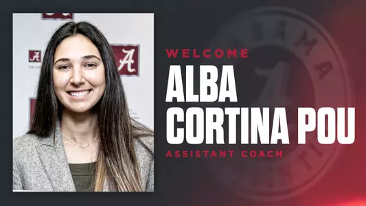 Alba Cortina Pou hiring graphic 