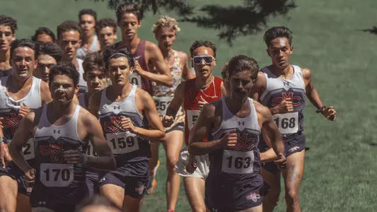 men xc running through