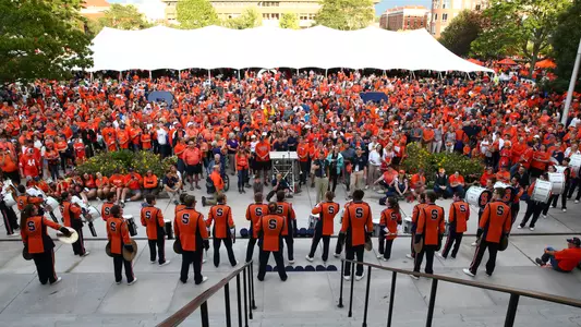 'Cuse on the Quad
