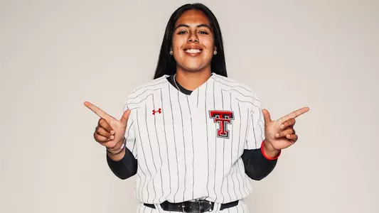 Victoria Valdez becomes latest transfer to sign with Texas Tech - Texas Tech  Red Raiders