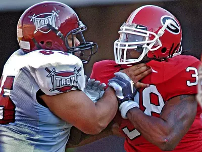 Georgia Stops Troy's Win Streak Image