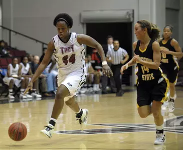 Trojans Take on South Alabama in Sartain Hall Image