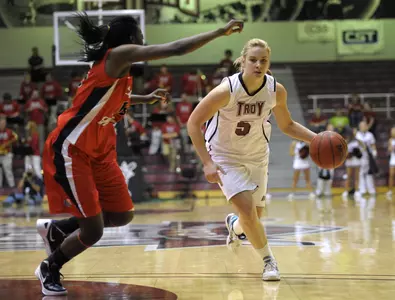 Trojans Set to Host Owls at Home Image