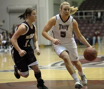 Troy Falls to ULM Despite Late Offensive Surge Image