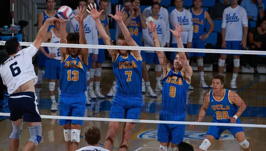 Micah Ma'a, Mitch Stahl and JT Hatch on the block