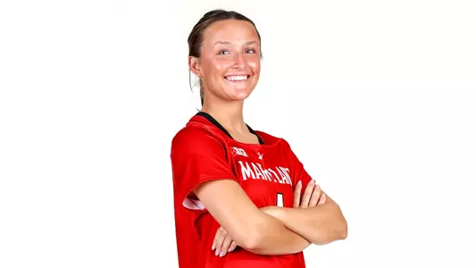 Maisy Clevenger White backdrop