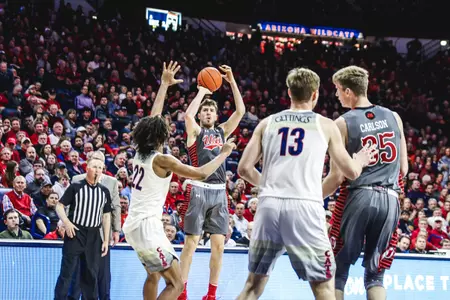Riley Battin - UA - AR20 - 1
