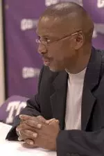 Head Coach Eddie McCarter