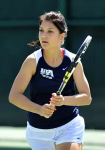 SLC Player of the Year Daiana Negreanu looks to guide the Mavericks to a first round win over No. 5 Baylor Friday