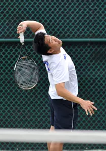 Jason Lateko escaped a close battle as he defeated hit UTPA opponent 4-6, 6-4, 10-7