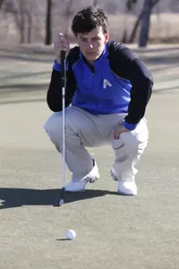 Joss Gosling was one of three Mavs tying for 22nd.