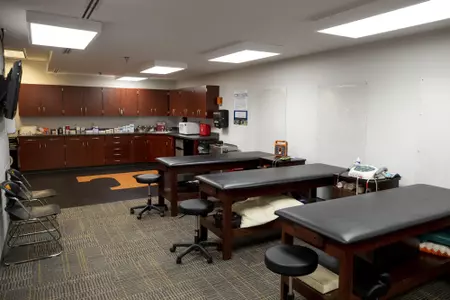 KNOXVILLE, TN - DECEMBER 20, 2018 -  Athletic Training room in in Lindsey Nelson Stadium Knoxville, TN. Photo By Andrew Ferguson/Tennessee Athletics