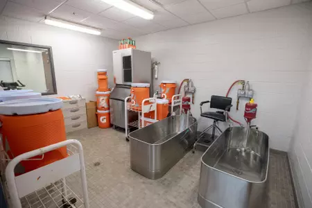 KNOXVILLE, TN - DECEMBER 20, 2018 -  Athletic Training room in in Lindsey Nelson Stadium Knoxville, TN. Photo By Andrew Ferguson/Tennessee Athletics
