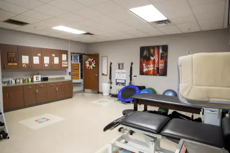 KNOXVILLE, TN - DECEMBER 20, 2018 -  Athletic Training room in Lee Stadium Arena in Knoxville, TN. Photo By Andrew Ferguson/Tennessee Athletics