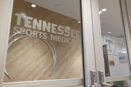 KNOXVILLE, TN - DECEMBER 20, 2018 -  Athletic Training room in Thompson-Boling Arena in Knoxville, TN. Photo By Andrew Ferguson/Tennessee Athletics