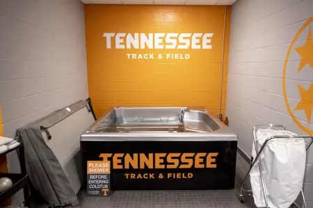 KNOXVILLE, TN - DECEMBER 20, 2018 -  Athletic Training room in LaPorte Stadium in Knoxville, TN. Photo By Andrew Ferguson/Tennessee Athletics