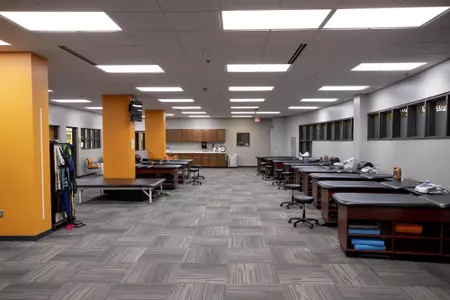 KNOXVILLE, TN - DECEMBER 20, 2018 -  The Tim Kerin Athletic Training room in the Neyland-Thompson Sports Center in Knoxville, TN. Photo By Andrew Ferguson/Tennessee Athletics