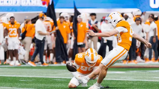 Max Gilbert- Tennessee Vs Syracuse 