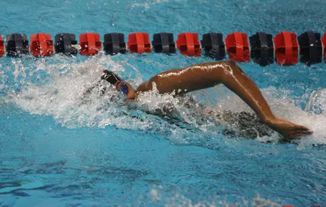 YSU swimmer in the freestyle